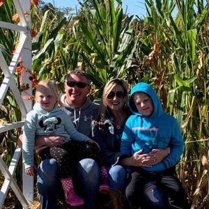 Meet your Posher, Elizabeth